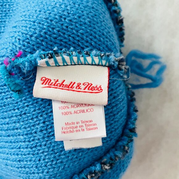 Mitchell & Ness NBA Houston Rockets Blue & Gray Cuffed Pom Pom Beanie One Size - Picture 6 of 8